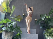 tierra_doll pic
