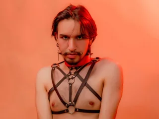 Axel_Hot