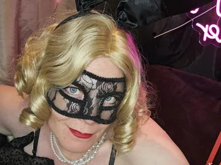 Bad_Bunny_Domina