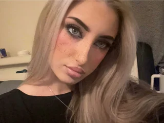 Ebony18x