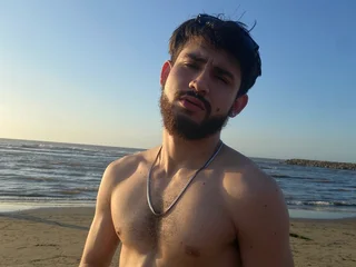Enzo_Latin