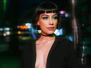 NinaRomanof
