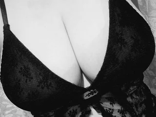 Titty_Tilly